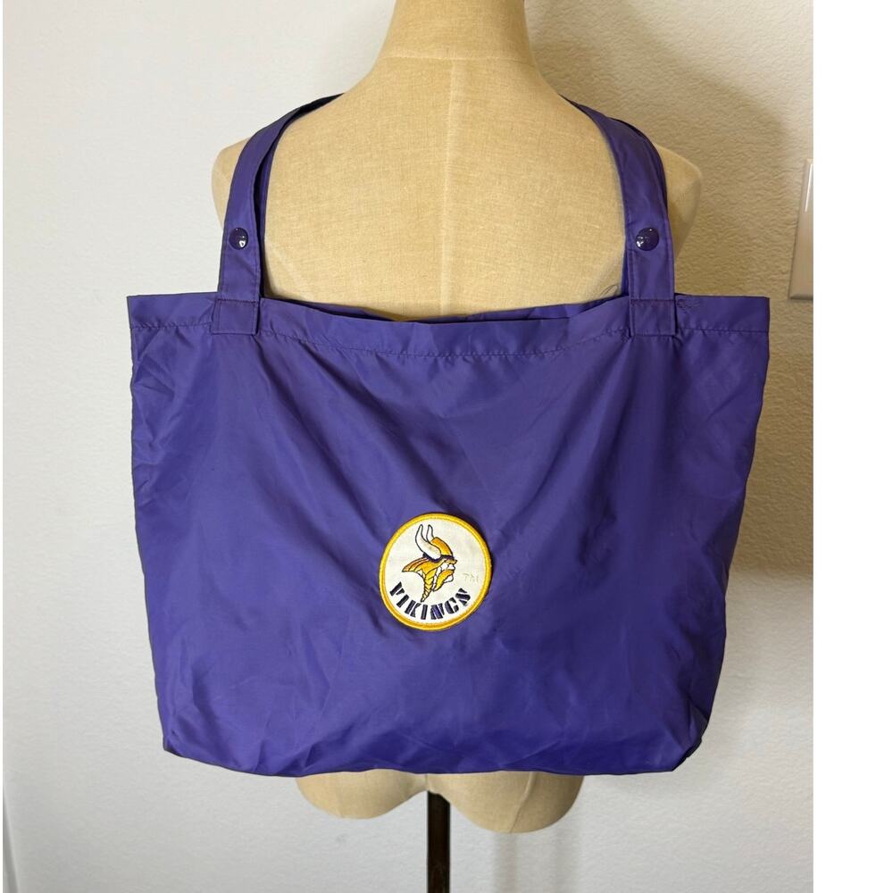 Vintage Minnesota Vikings Nylon Tote Bag Snap Closure Dual Shoulder Straps Patch